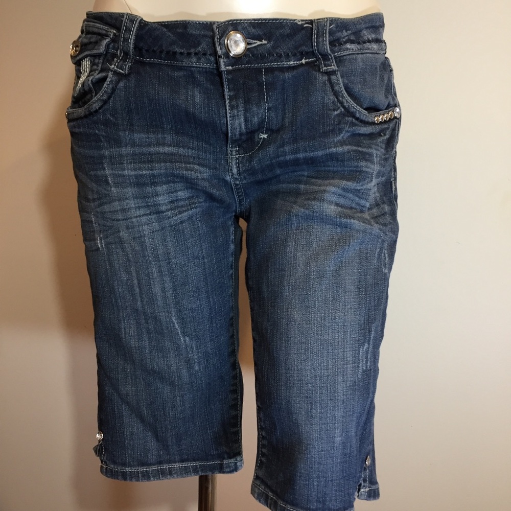 🔴L.A. Idol women’s Bermuda shorts w/ bling sz 11